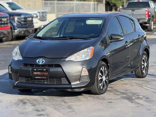 2014 Toyota Prius c Four