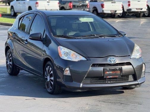 2014 Toyota Prius c Four