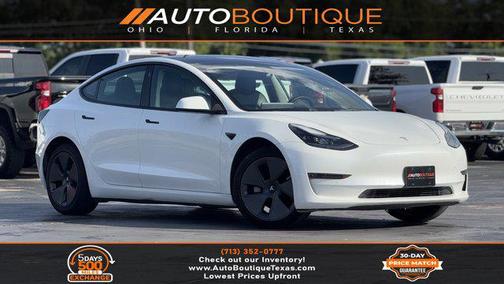 2022 Tesla Model 3 Standard Range