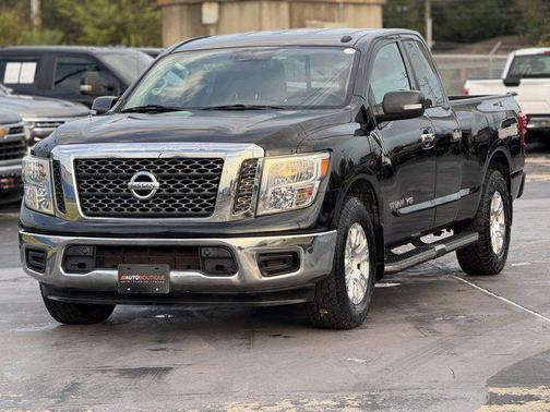 2018 Nissan Titan SV