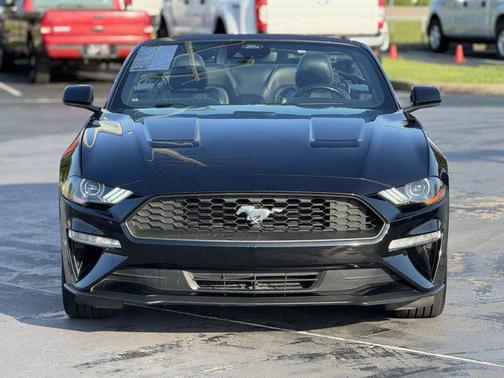 2022 Ford Mustang EcoBoost Premium