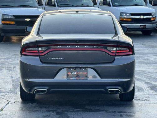 2020 Dodge Charger SXT