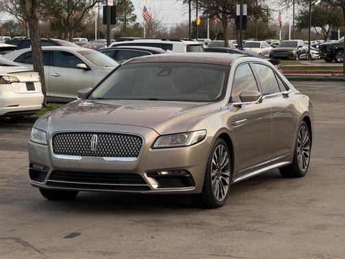 2019 Lincoln Continental Select