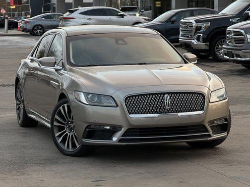 2019 Lincoln Continental Select
