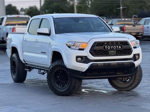 2020 Toyota Tacoma SR5