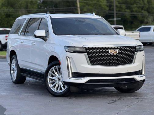 2022 Cadillac Escalade ESV Luxury