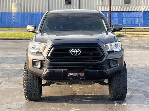 2020 Toyota Tacoma SR