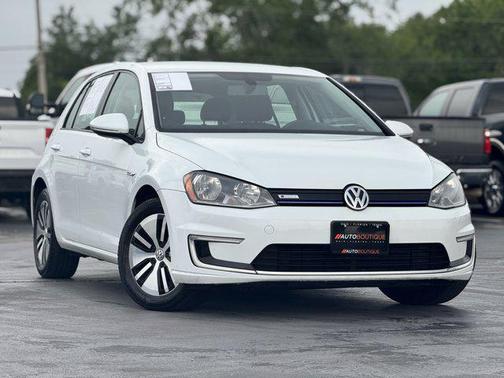 2016 Volkswagen e-Golf SE
