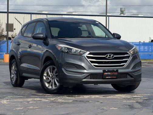 2017 Hyundai TUCSON SE