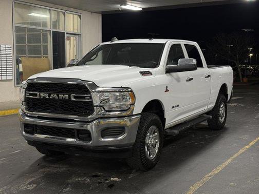 2021 RAM 2500 Tradesman Crew Cab 4x4 6'4' Box