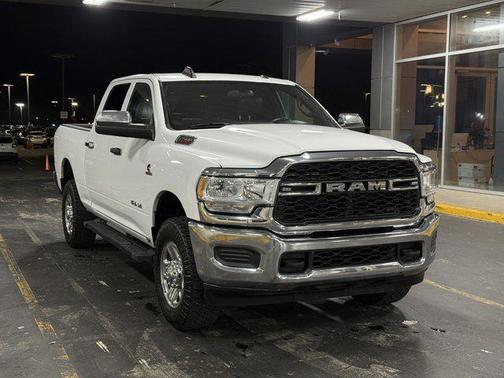 2021 RAM 2500 Tradesman Crew Cab 4x4 6'4' Box