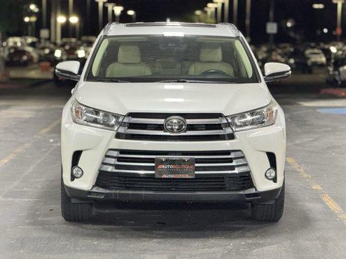 2017 Toyota Highlander Limited