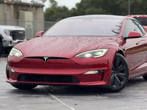 2023 Tesla Model S Plaid