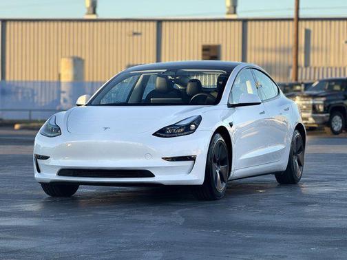 2023 Tesla Model 3 Standard Range