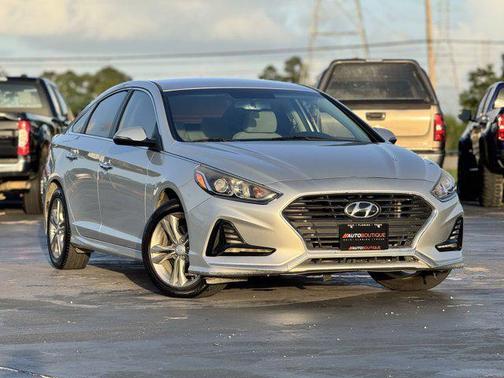 2018 Hyundai SONATA SEL