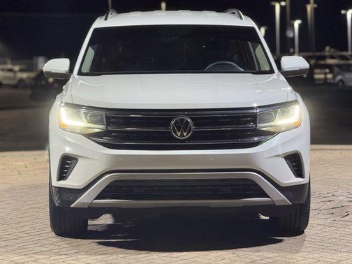 2022 Volkswagen Atlas 3.6L SE w/Technology