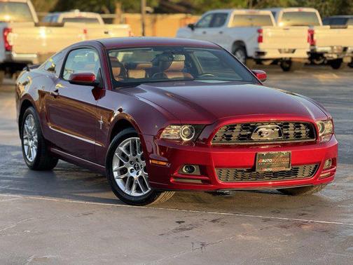 2014 Ford Mustang V6