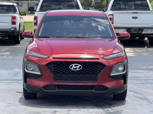 2020 Hyundai KONA SE