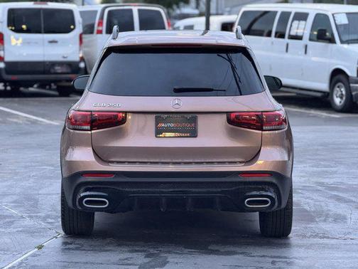 2022 Mercedes-Benz GLB 250 Base