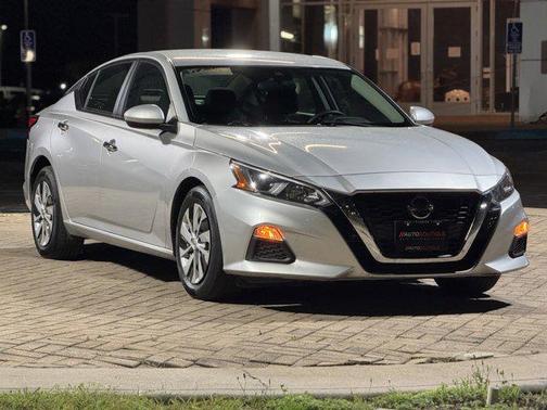 2021 Nissan Altima S FWD
