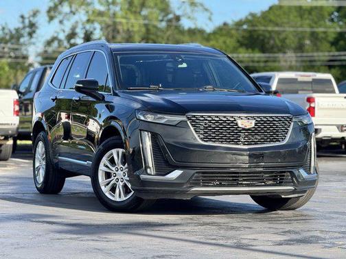 2023 Cadillac XT6 Luxury FWD