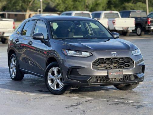 2025 Honda HR-V LX