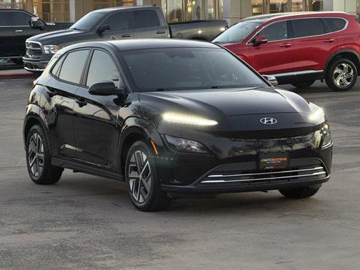 2023 Hyundai KONA EV SE