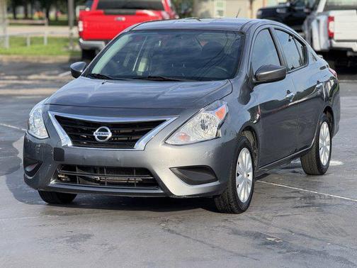 2019 Nissan Versa 1.6 SV