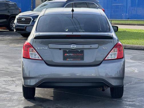 2019 Nissan Versa 1.6 SV