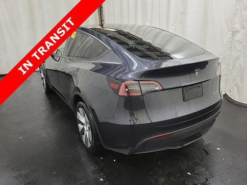 2024 Tesla Model Y Long Range Dual Motor All-Wheel Drive