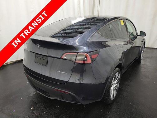 2024 Tesla Model Y Long Range Dual Motor All-Wheel Drive