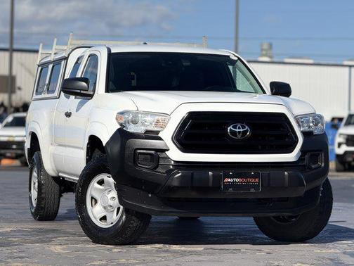 2022 Toyota Tacoma SR