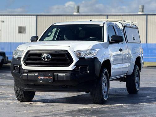 2022 Toyota Tacoma SR
