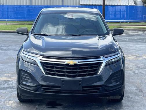 Iron Gray Metallic 2022 Chevrolet Equinox LS