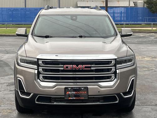 Light Stone Metallic 2023 GMC Acadia FWD SLE