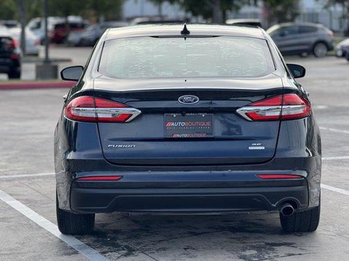 2020 Ford Fusion SE