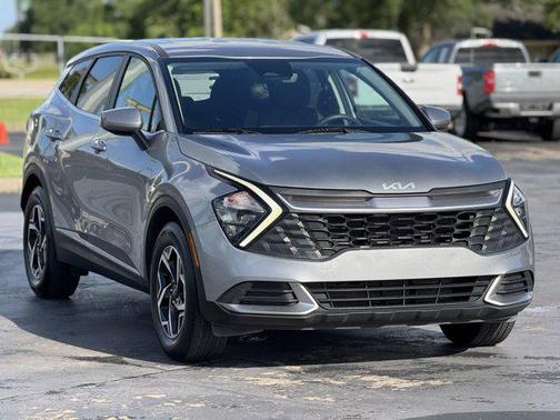 2023 Kia Sportage LX