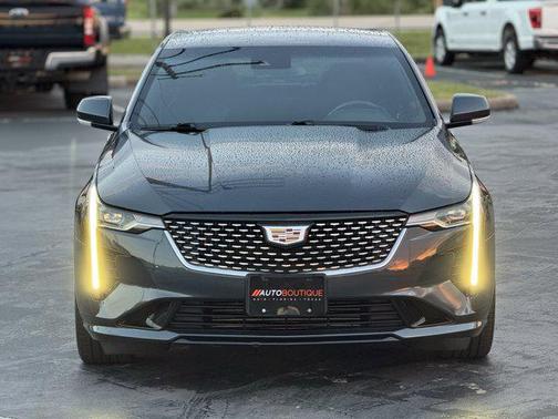 2022 Cadillac CT4 Luxury