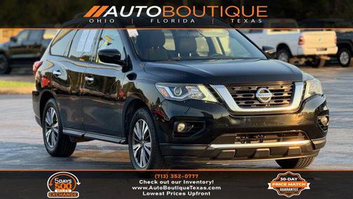2017 Nissan Pathfinder SV