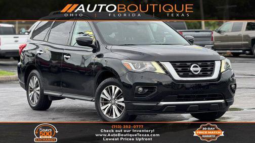 2017 Nissan Pathfinder SV