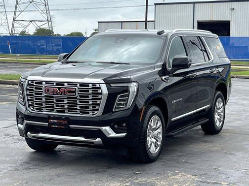 Onyx Black 2025 GMC Yukon Denali