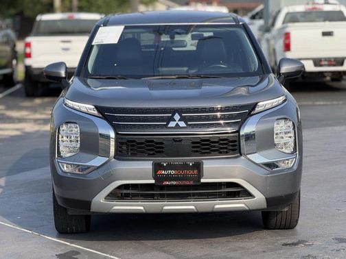 2023 Mitsubishi Outlander SE Special Edition 2WD