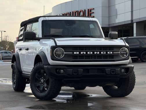 2022 Ford Bronco Black Diamond