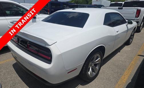 White Knuckle Clearcoat 2019 Dodge Challenger SXT