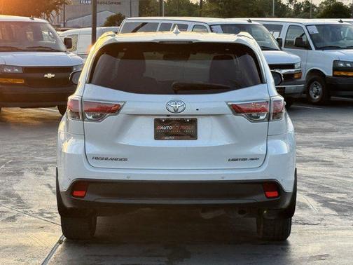 2016 Toyota Highlander Limited Platinum
