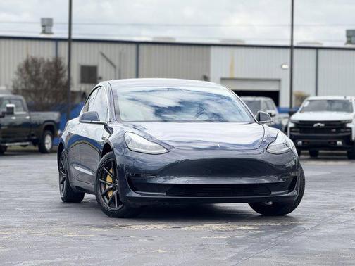 2019 Tesla Model 3 Standard Range Plus