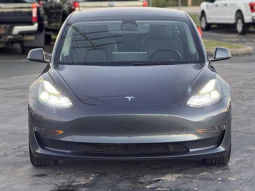 2023 Tesla Model 3 Standard Range