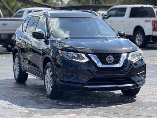 2019 Nissan Rogue S