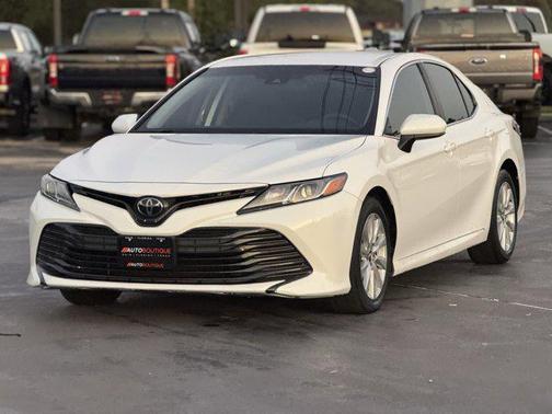 2019 Toyota Camry LE