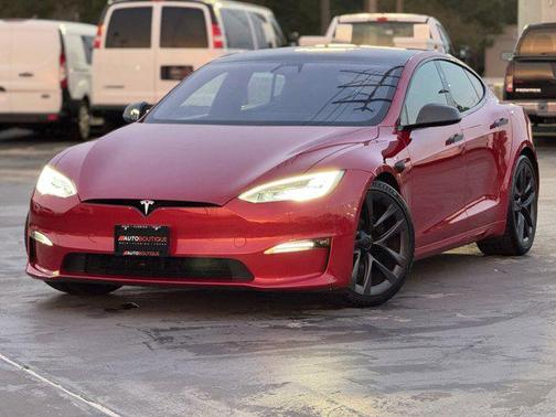 2022 Tesla Model S Plaid